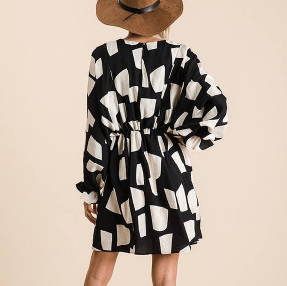 Geo-Printed Midi Dress NWT - Picture 2 of 3